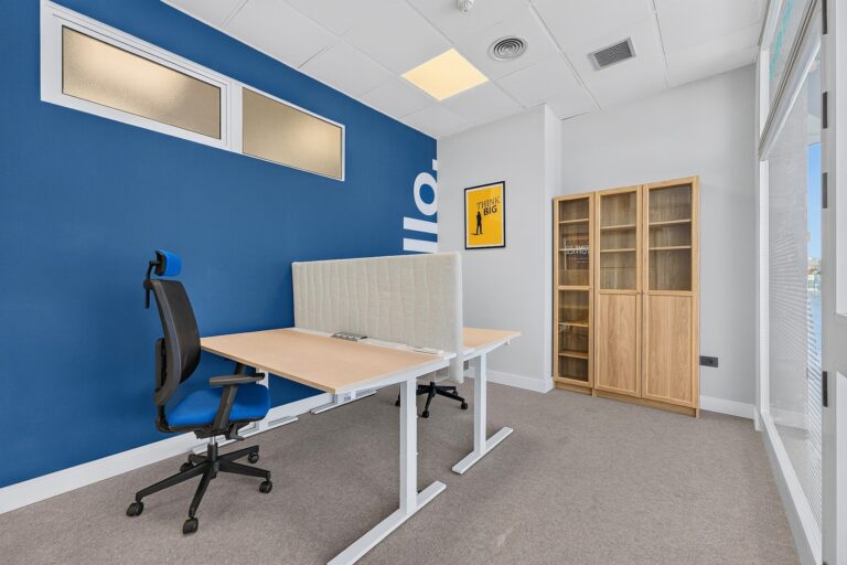 Coast Office 4 1 768x512
